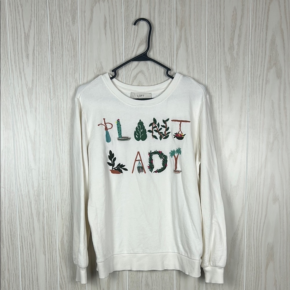 Ann Taylor LOFT Cream Long Sleeve "Plant Lady" Embroidered Sweater, M